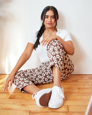 Size 0-16 Pants & Shorts Sewing Patterns