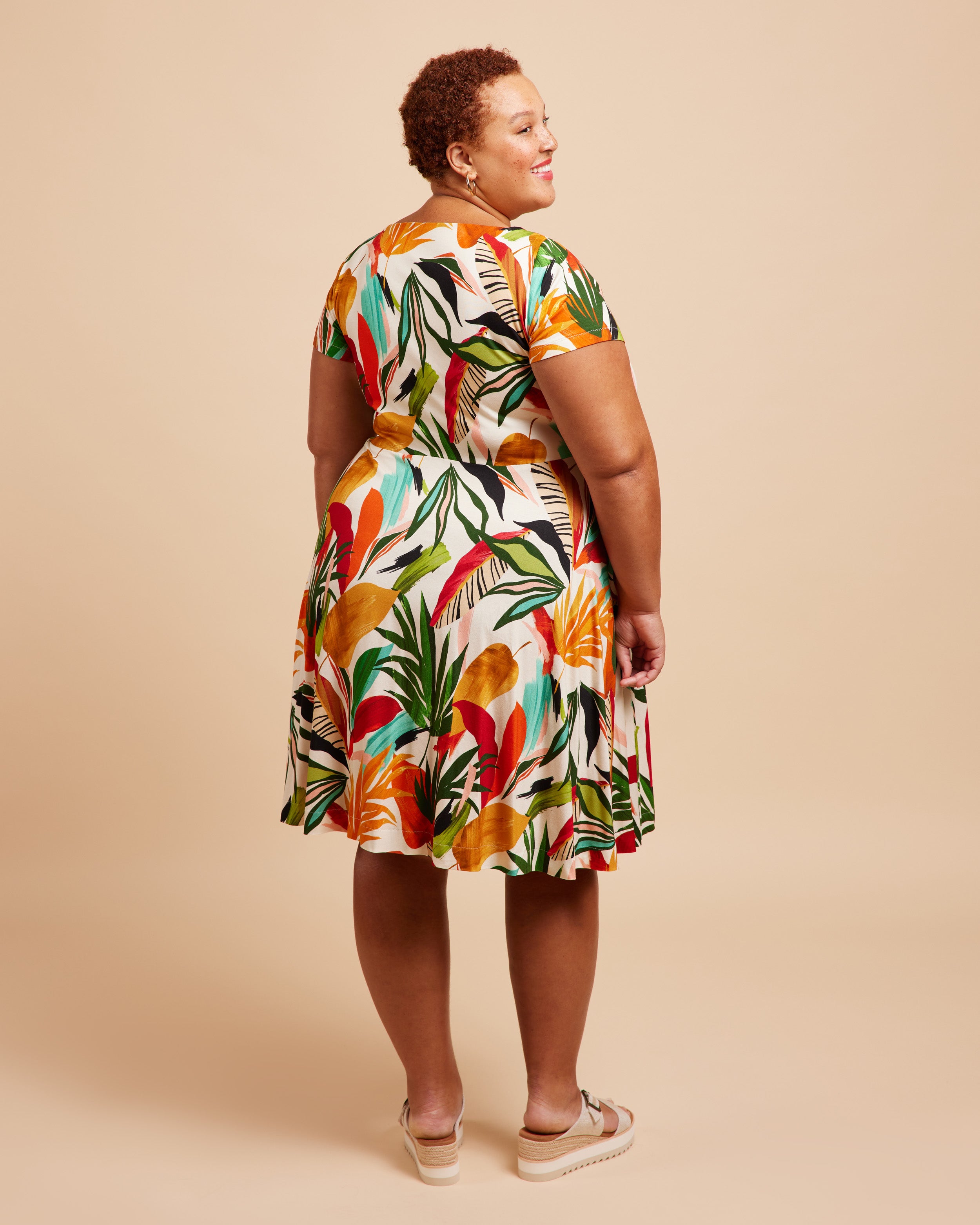 fit and flare dress pattern plus size Cashmerette Turner Dress