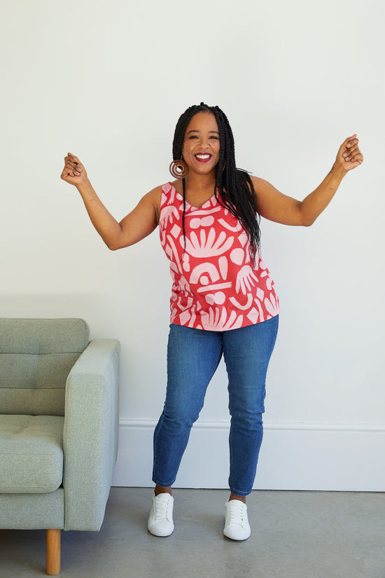 Sewing the Curve: Learn How to Sew Clothes to Boost Your Wardrobe and Your  Confidence